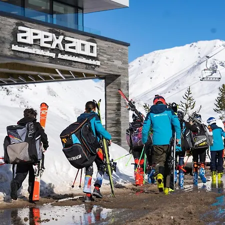 Apex 2100 International Ski Academy Szálloda